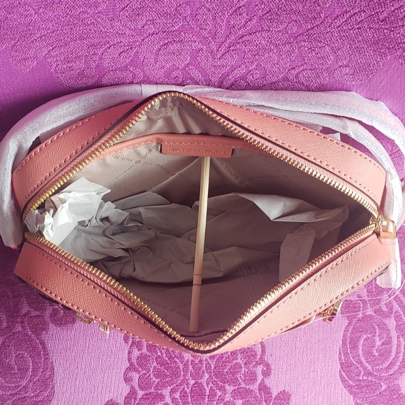 NWT Jet Set Saffiano Leather Crossbody - Picture 9 of 13